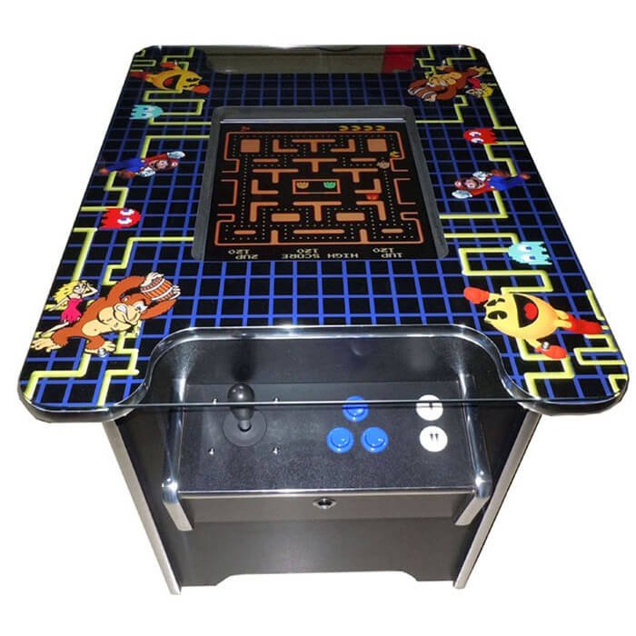 Arcade Game] What's this game and why all of the players are